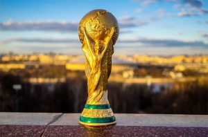 World Cup là một trong các giải bóng đá lớn trên thế giới 